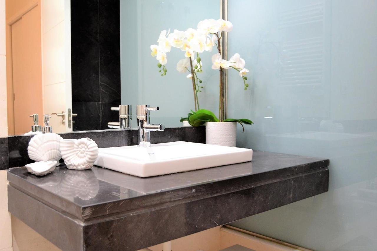 Coqueto Apartamento Junto A La Catedral De Malaga. Apartment Екстериор снимка